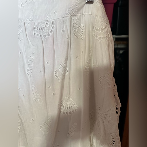 Vineyard vines white shell skirt NWT large - Picture 3 of 12